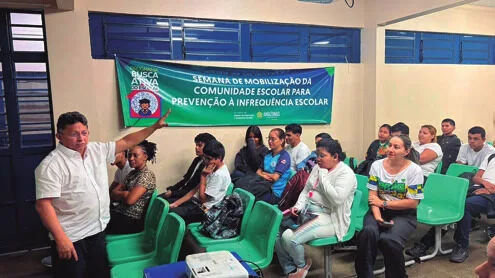 Mobilização da comunidade escolar contra a infrequência